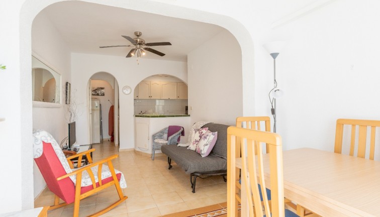Jälleenmyynti - Bungalow - Torrevieja - Lago Jardin