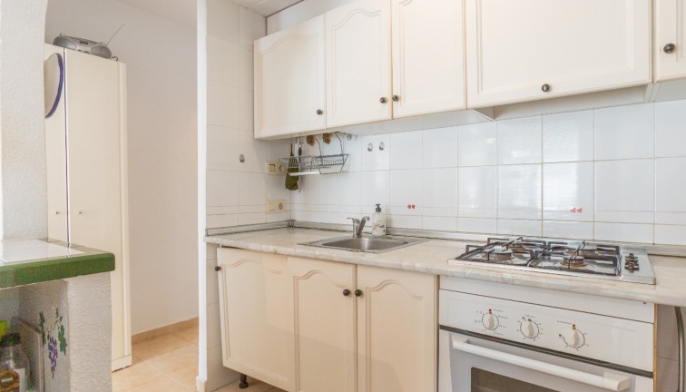 Jälleenmyynti - Bungalow - Torrevieja - Lago Jardin