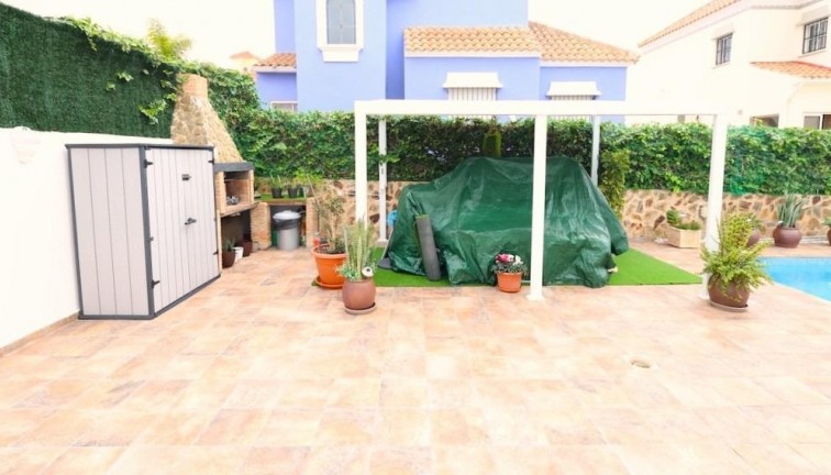 Jälleenmyynti - Erillistalo - San Miguel de Salinas - Villamartín