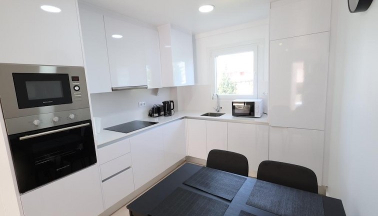 Jälleenmyynti - Bungalow - Orihuela Costa - La Zenia