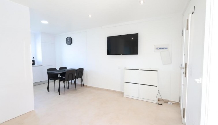 Jälleenmyynti - Bungalow - Orihuela Costa - La Zenia