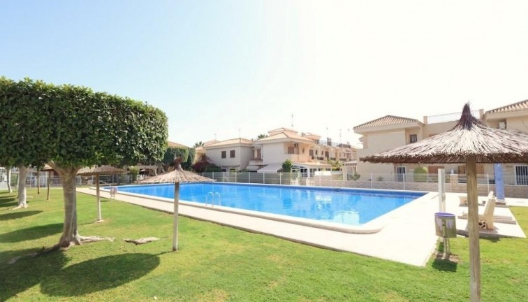 Jälleenmyynti - Asunto - Orihuela Costa - Playa Flamenca