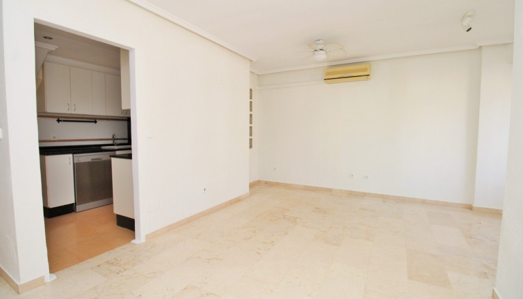 Jälleenmyynti - Paritalo/Rivitalo - Villamartín