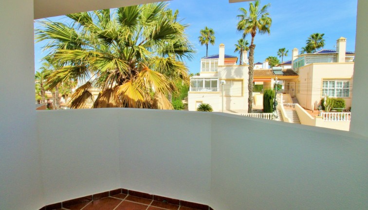 Jälleenmyynti - Paritalo/Rivitalo - Villamartín