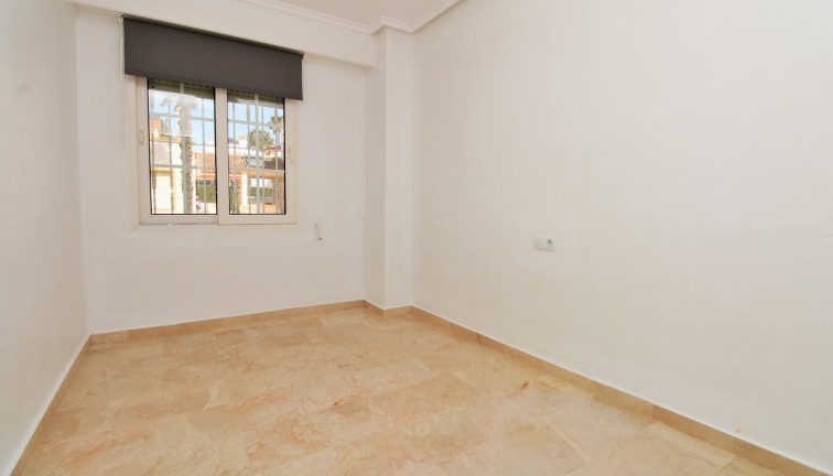 Jälleenmyynti - Paritalo/Rivitalo - Villamartín