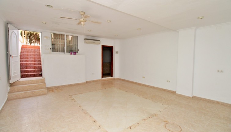 Jälleenmyynti - Paritalo/Rivitalo - Villamartín