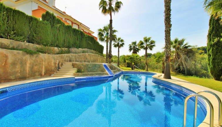 Jälleenmyynti - Paritalo/Rivitalo - Villamartín
