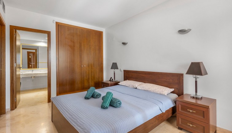 Återförsäljning - Lägenhet - Torrevieja - Punta Prima