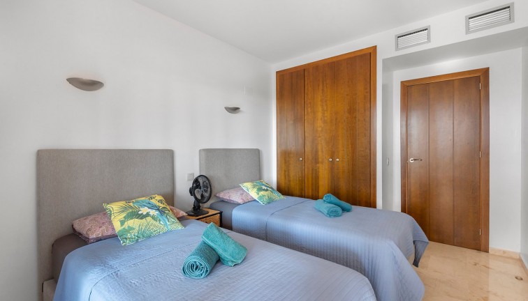 Återförsäljning - Lägenhet - Torrevieja - Punta Prima