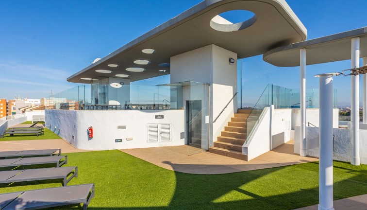 Återförsäljning - Lägenhet - Torrevieja - Rocio del Mar