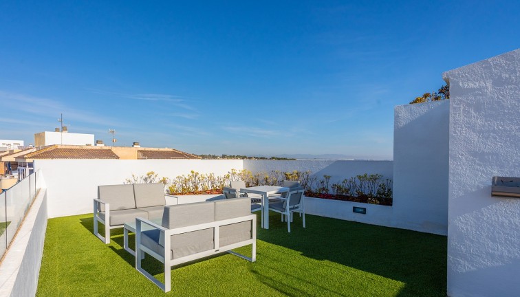 Återförsäljning - Lägenhet - Torrevieja - Rocio del Mar