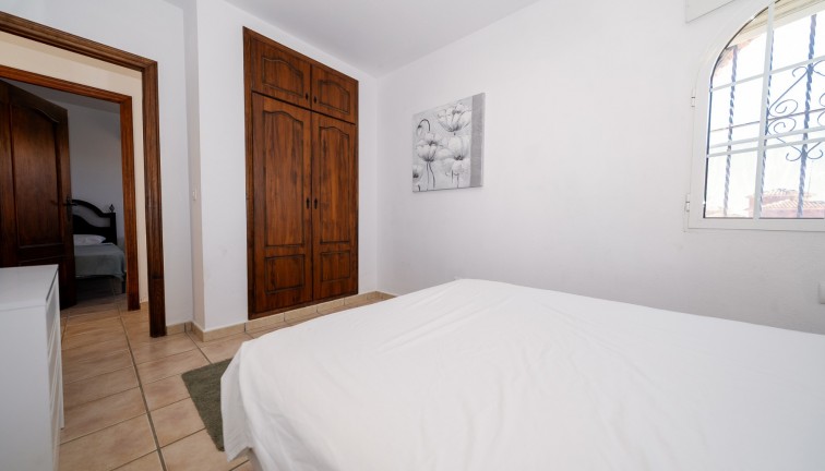 Resale - Chalet - Playa Flamenca