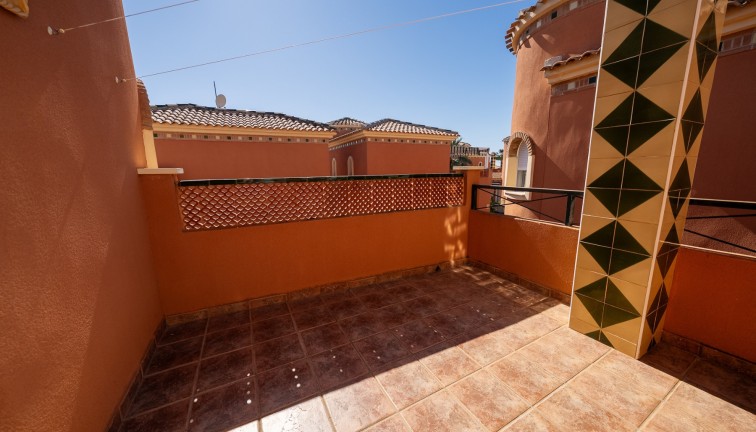 Resale - Chalet - Playa Flamenca