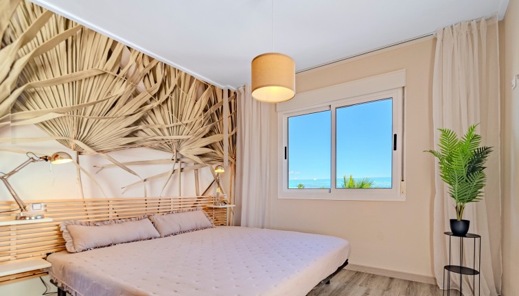 Jälleenmyynti - Paritalo/Rivitalo - Torrevieja - Los Balcones