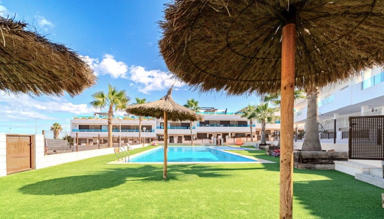 Jälleenmyynti - Paritalo/Rivitalo - Torrevieja - Los Balcones