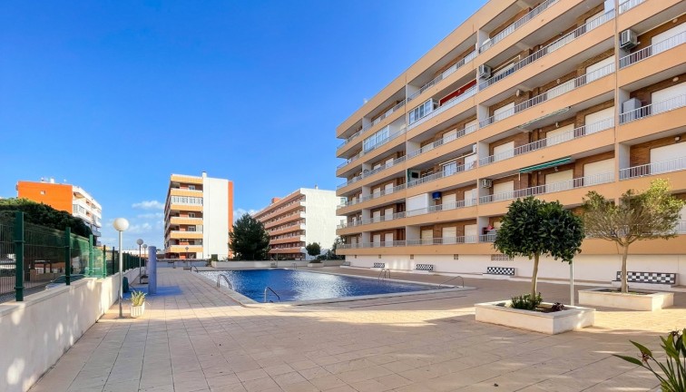 Jälleenmyynti - Asunto - Orihuela Costa - Punta Prima