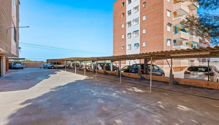 Jälleenmyynti - Asunto - Orihuela Costa - Punta Prima