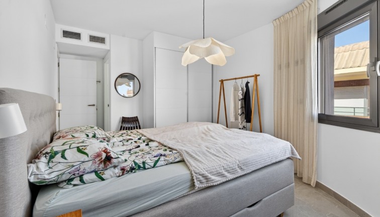 Reventa - Apartamento / piso - Torrevieja - Playa de los Locos
