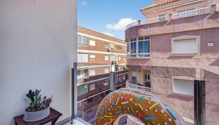 Reventa - Apartamento / piso - Torrevieja - Playa de los Locos