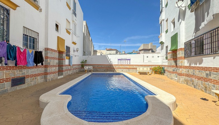 Resale - Apartment - Top Floor Apartment - Torrevieja - Nueva Torrevieja