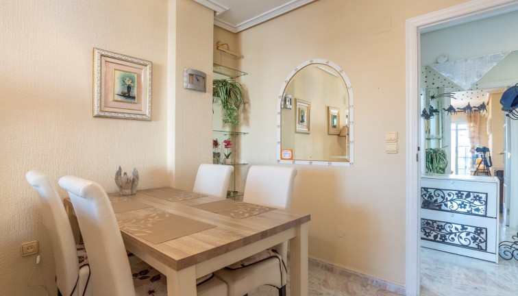Resale - Apartment - Top Floor Apartment - Torrevieja - Nueva Torrevieja