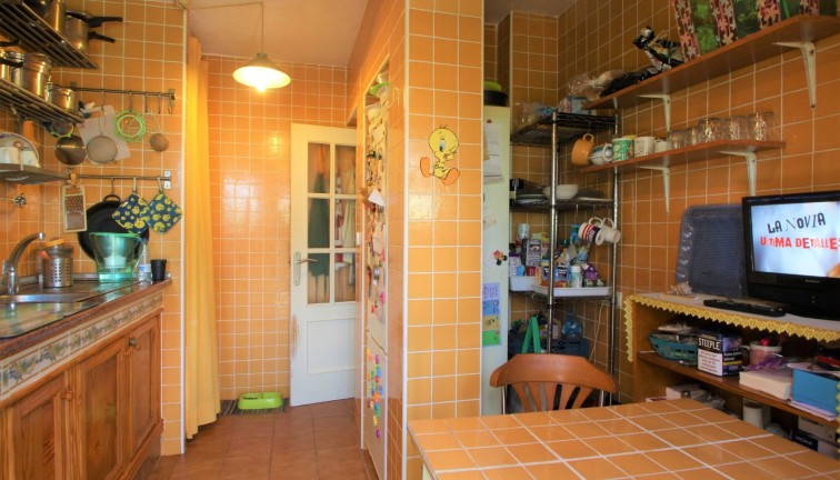 Resale - Semi-Detached - Villamartín