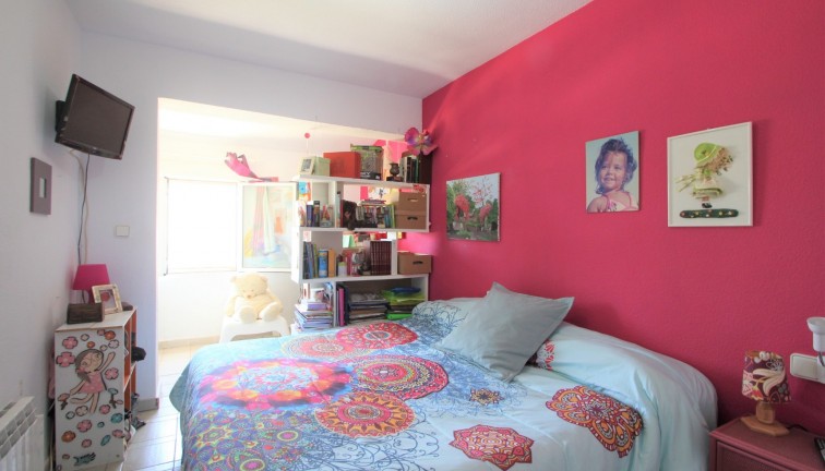 Resale - Semi-Detached - Villamartín