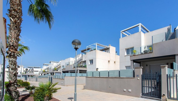Jälleenmyynti - Paritalo/Rivitalo - Torrevieja - Aguas Nuevas
