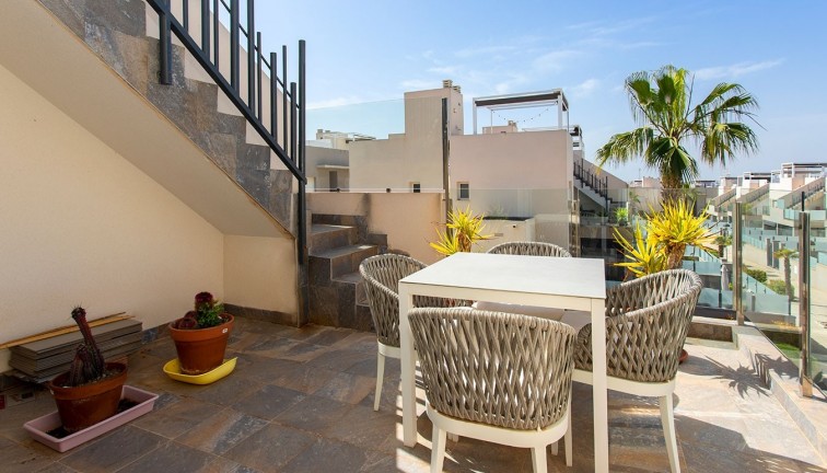 Jälleenmyynti - Paritalo/Rivitalo - Torrevieja - Aguas Nuevas