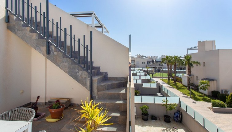 Jälleenmyynti - Paritalo/Rivitalo - Torrevieja - Aguas Nuevas