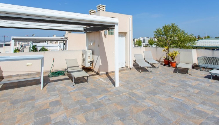 Jälleenmyynti - Paritalo/Rivitalo - Torrevieja - Aguas Nuevas