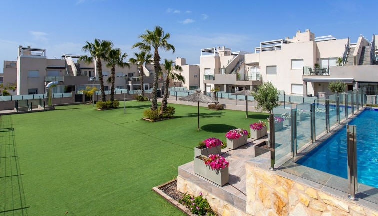 Jälleenmyynti - Paritalo/Rivitalo - Torrevieja - Aguas Nuevas
