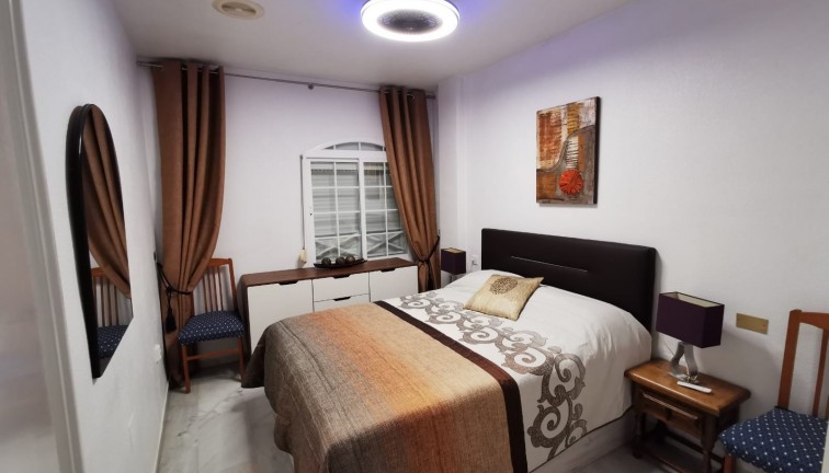 Reventa - Apartamento / piso - Torrevieja