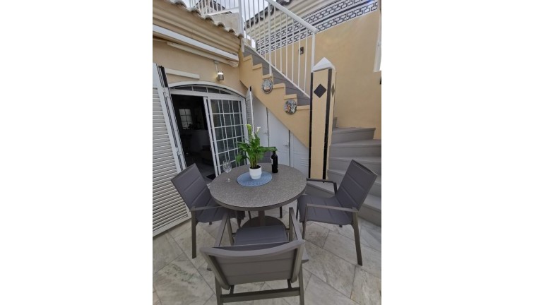 Reventa - Apartamento / piso - Torrevieja