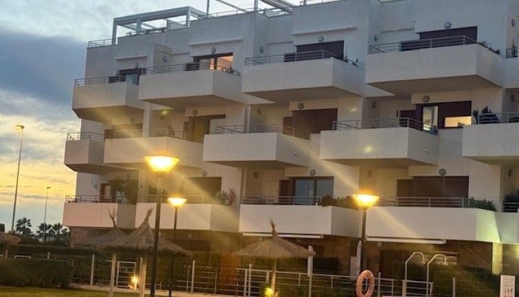 Återförsäljning - Lägenhet - Dehesa de Campoamor - Dehesa de campoamor