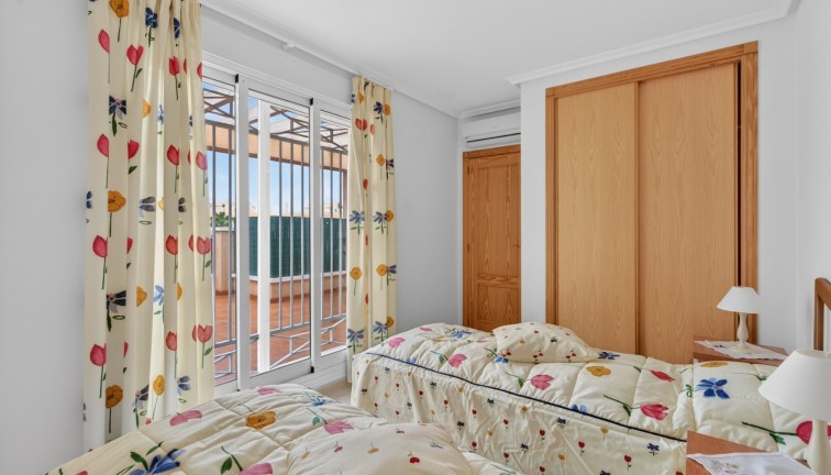 Jälleenmyynti - Asunto - Orihuela Costa - Playa Flamenca