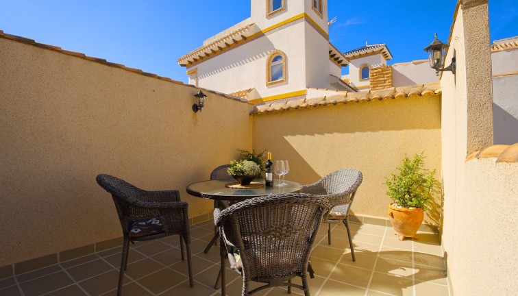 Resale - Chalet - Torrevieja
