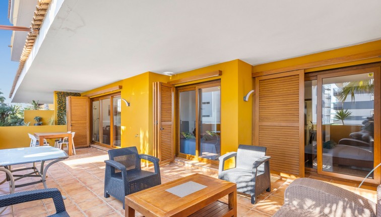Återförsäljning - Lägenhet - Torrevieja - Punta Prima