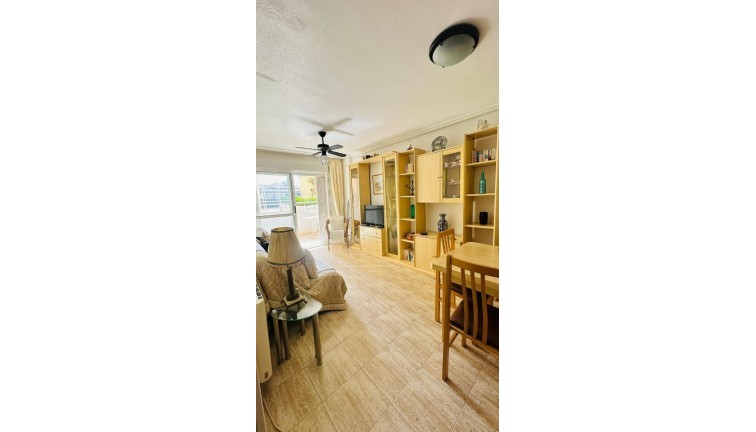 Reventa - Apartamento / piso - Torrevieja - San Luis