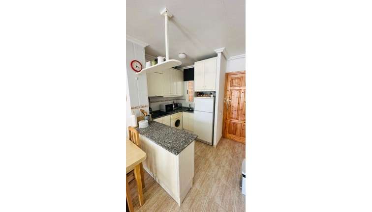 Reventa - Apartamento / piso - Torrevieja - San Luis