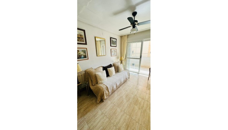 Reventa - Apartamento / piso - Torrevieja - San Luis