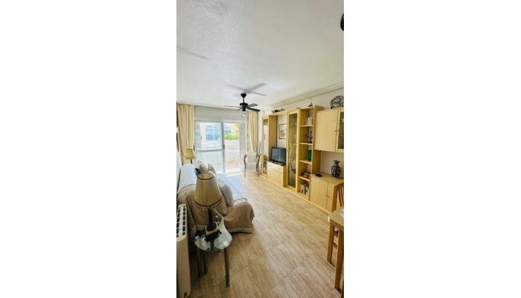 Reventa - Apartamento / piso - Torrevieja - San Luis