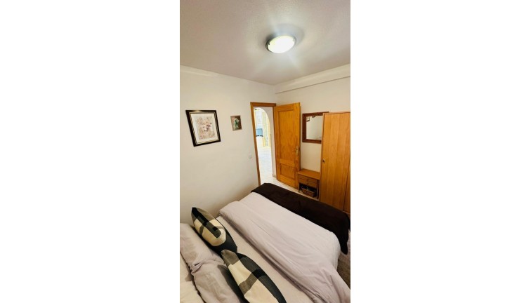 Reventa - Apartamento / piso - Torrevieja - San Luis