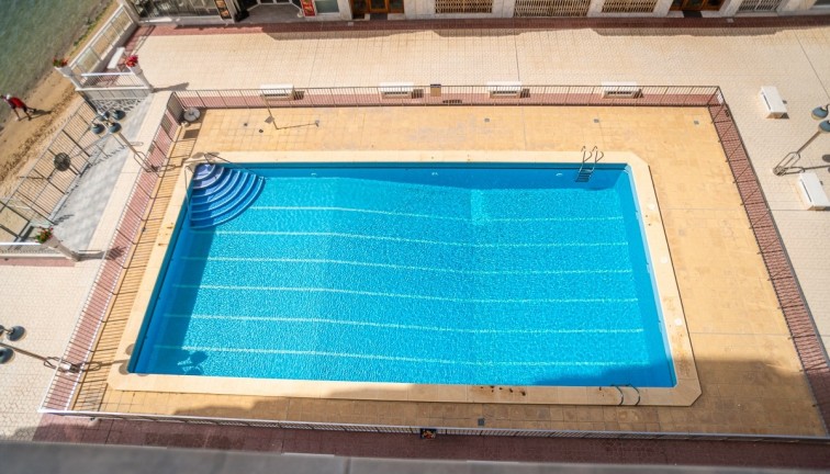 Återförsäljning - Lägenhet - Torrevieja - Acequion