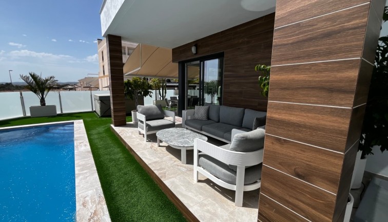 Jälleenmyynti - Erillistalo - Orihuela - Vistabella Golf