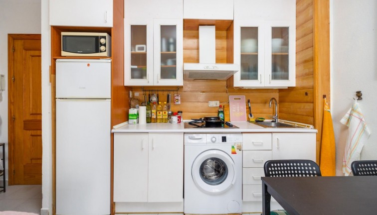 Reventa - Apartamento / piso - Torrevieja - Playa del Cura