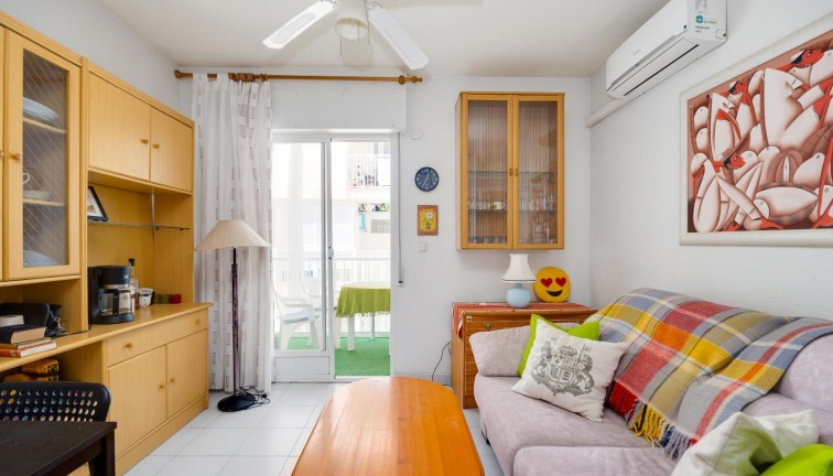 Reventa - Apartamento / piso - Torrevieja - Playa del Cura