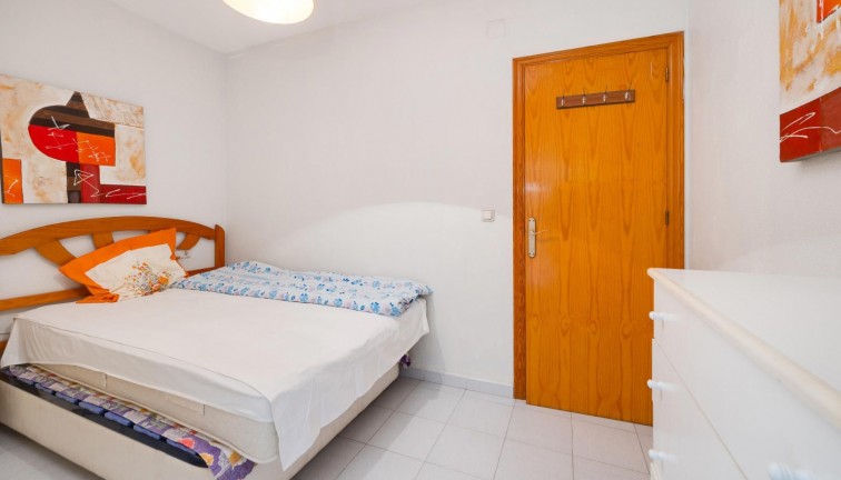 Reventa - Apartamento / piso - Torrevieja - Playa del Cura