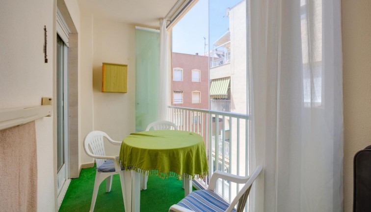 Reventa - Apartamento / piso - Torrevieja - Playa del Cura