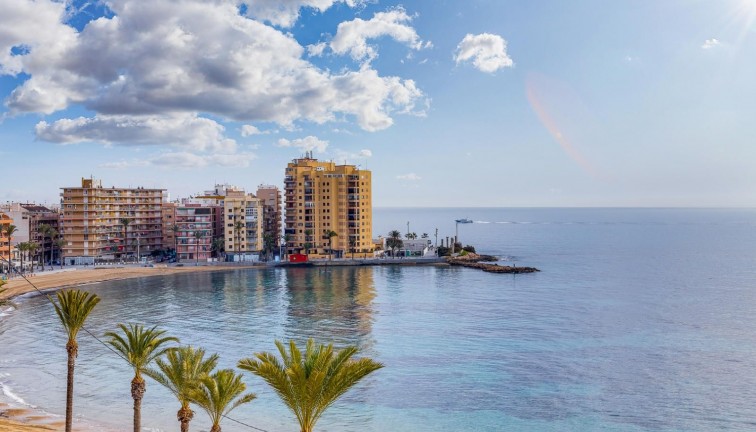 Reventa - Apartamento / piso - Torrevieja - Playa del Cura